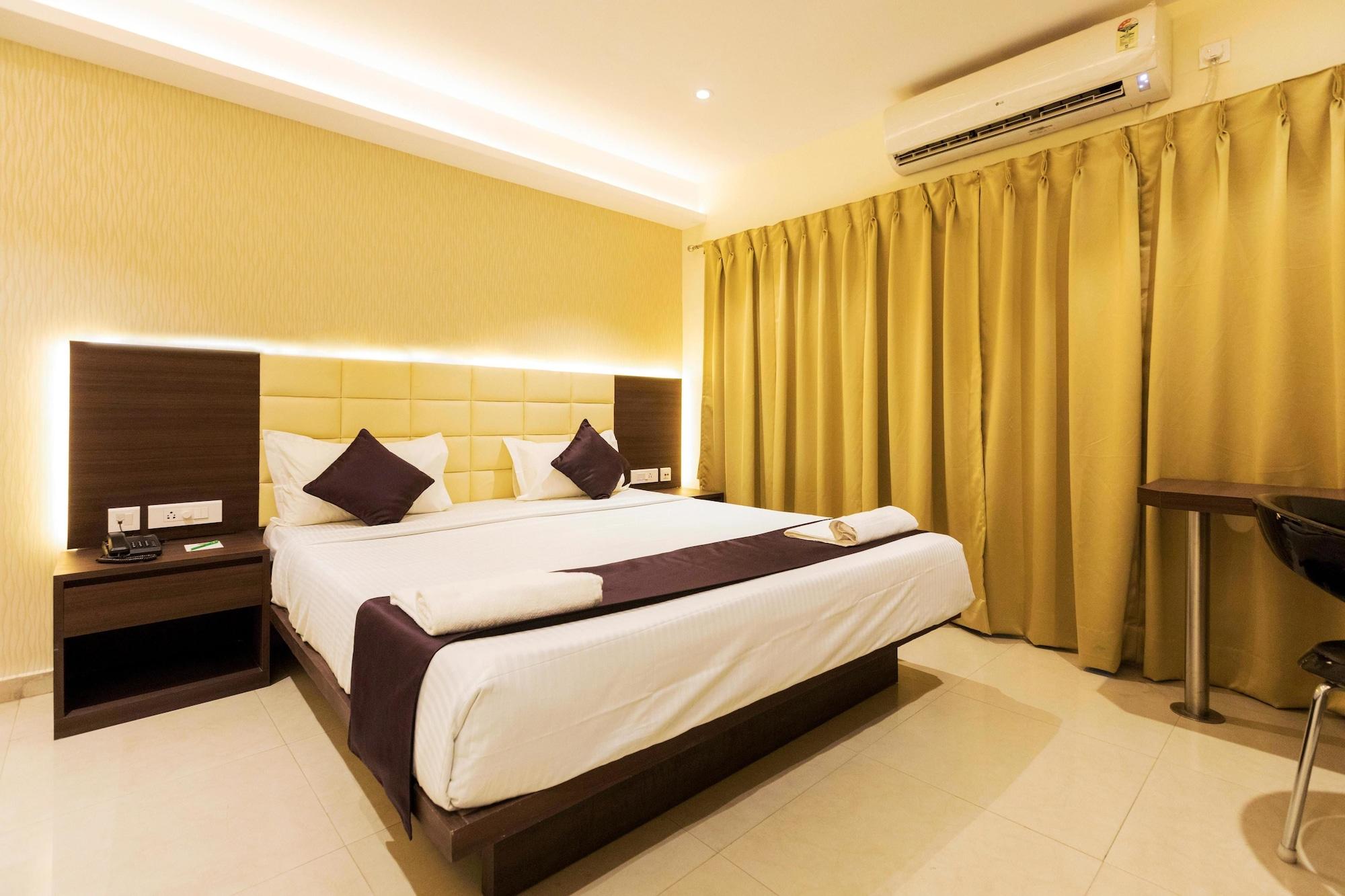 Hotel Lynq-Cico à Calcutta Extérieur photo